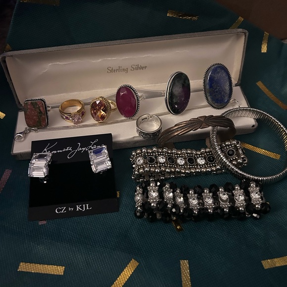 RESERVED Bundle from live show for @bearmc - Picture 4 of 15